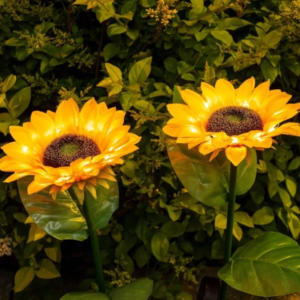 Sunbeam Sunflower Garden Light - Image 13